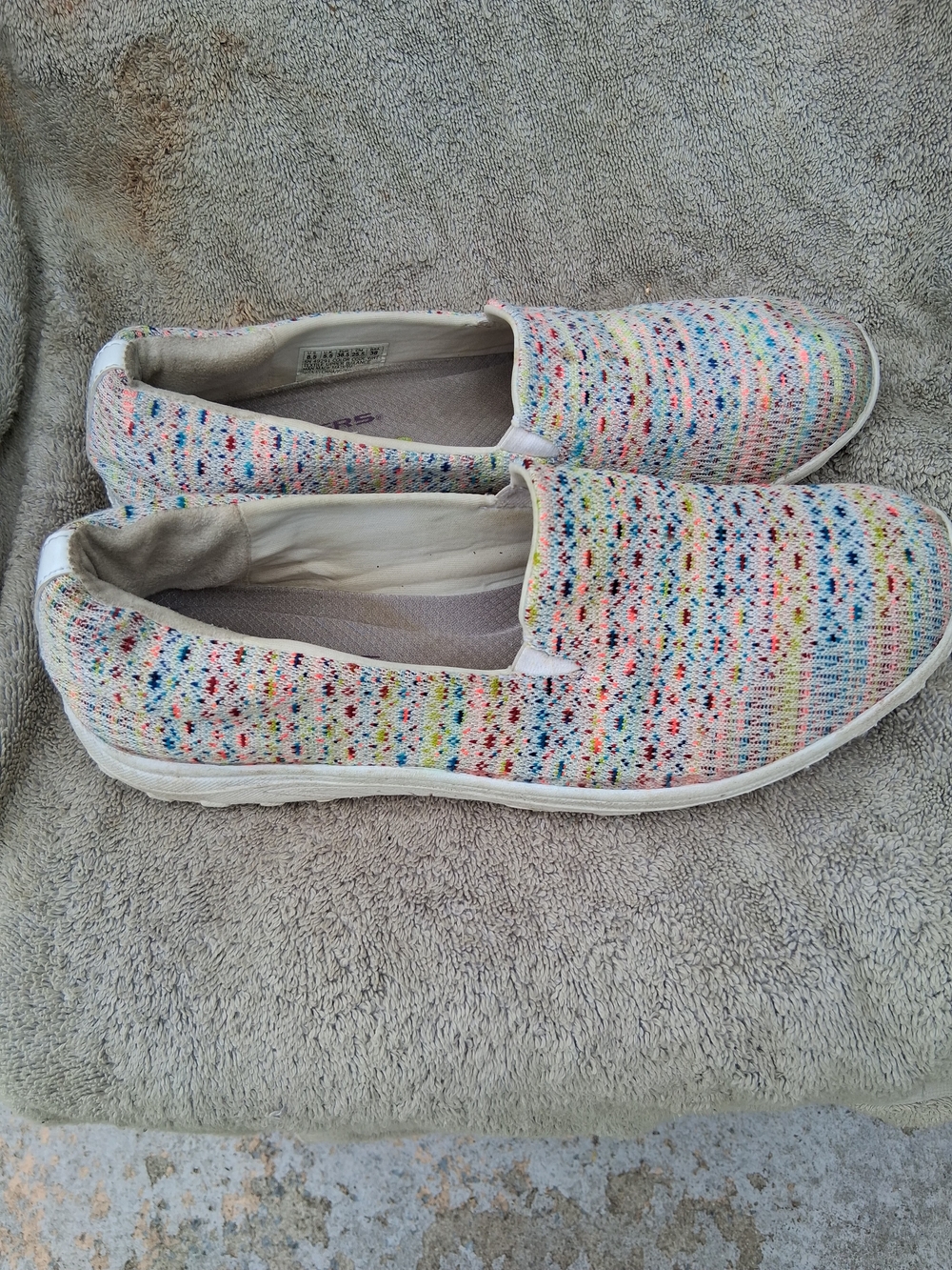 Skechers Multicolor Knit Slip-On Casual Flats